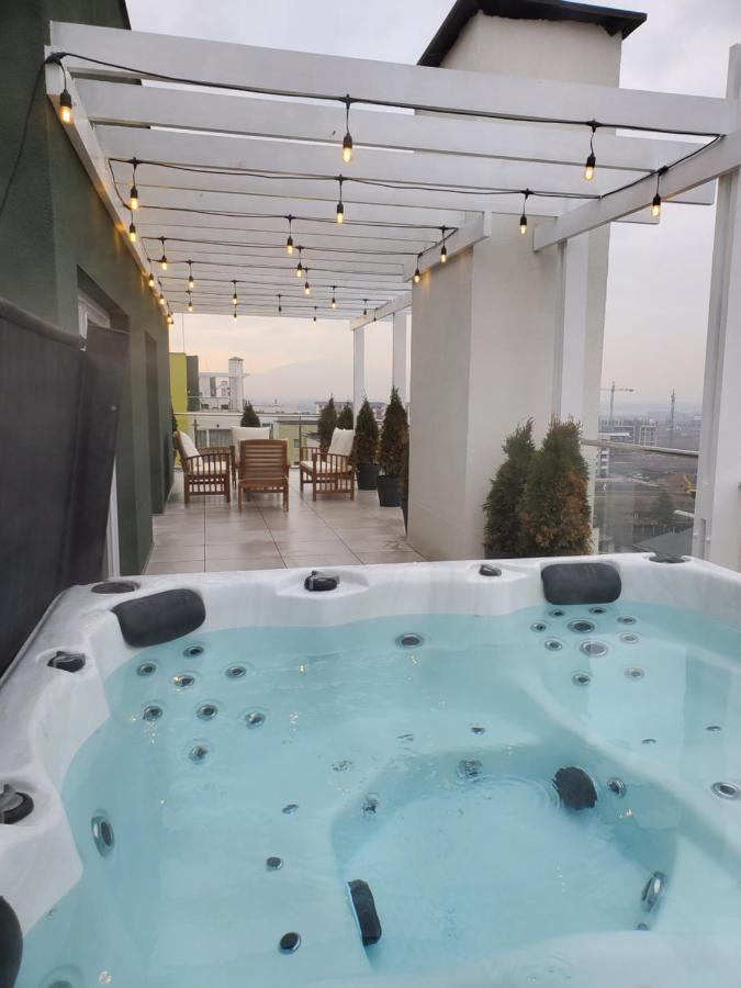 Jad- Penthouse With Jacuzzi And Mountain View - Coresi Braşov Eksteriør billede