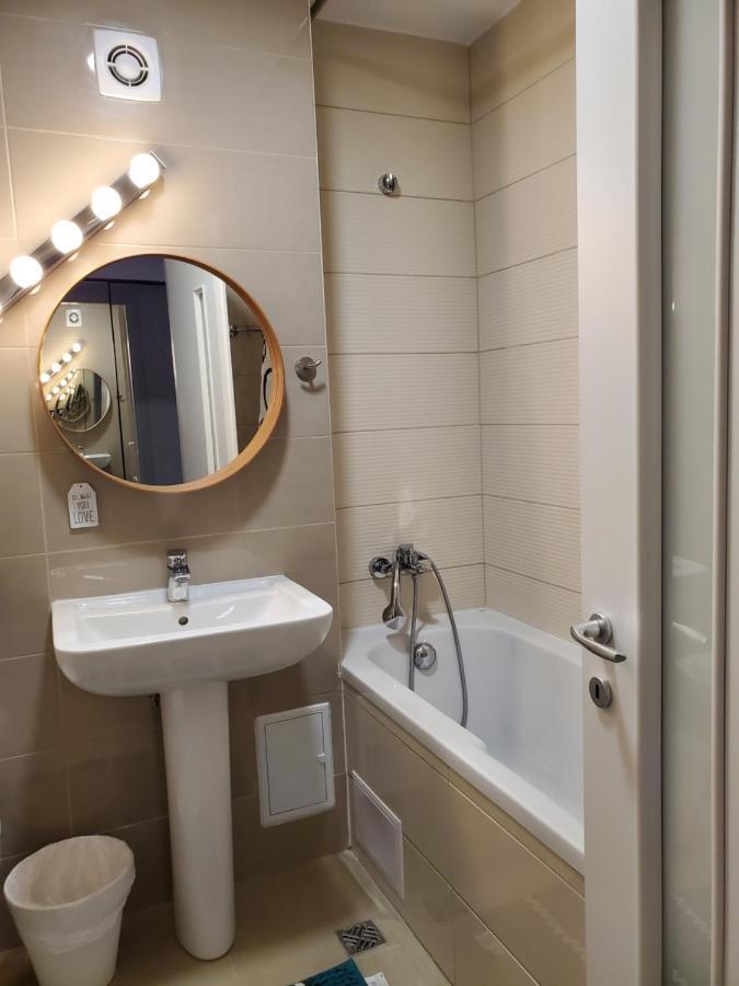 Jad- Penthouse With Jacuzzi And Mountain View - Coresi Braşov Eksteriør billede